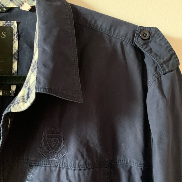 Men’s button down shirt - Picture 3 of 4